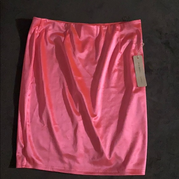 Matching sets - Picture 2 of 3